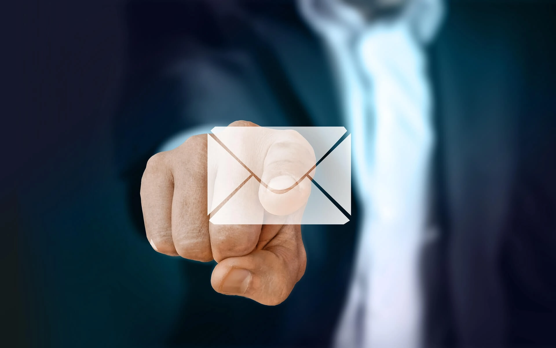 tạo email doanh nghiệp miễn phí