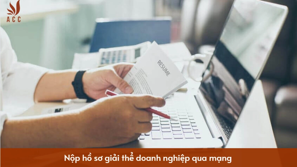 Nộp hồ sơ giải thể doanh nghiệp qua mạng 