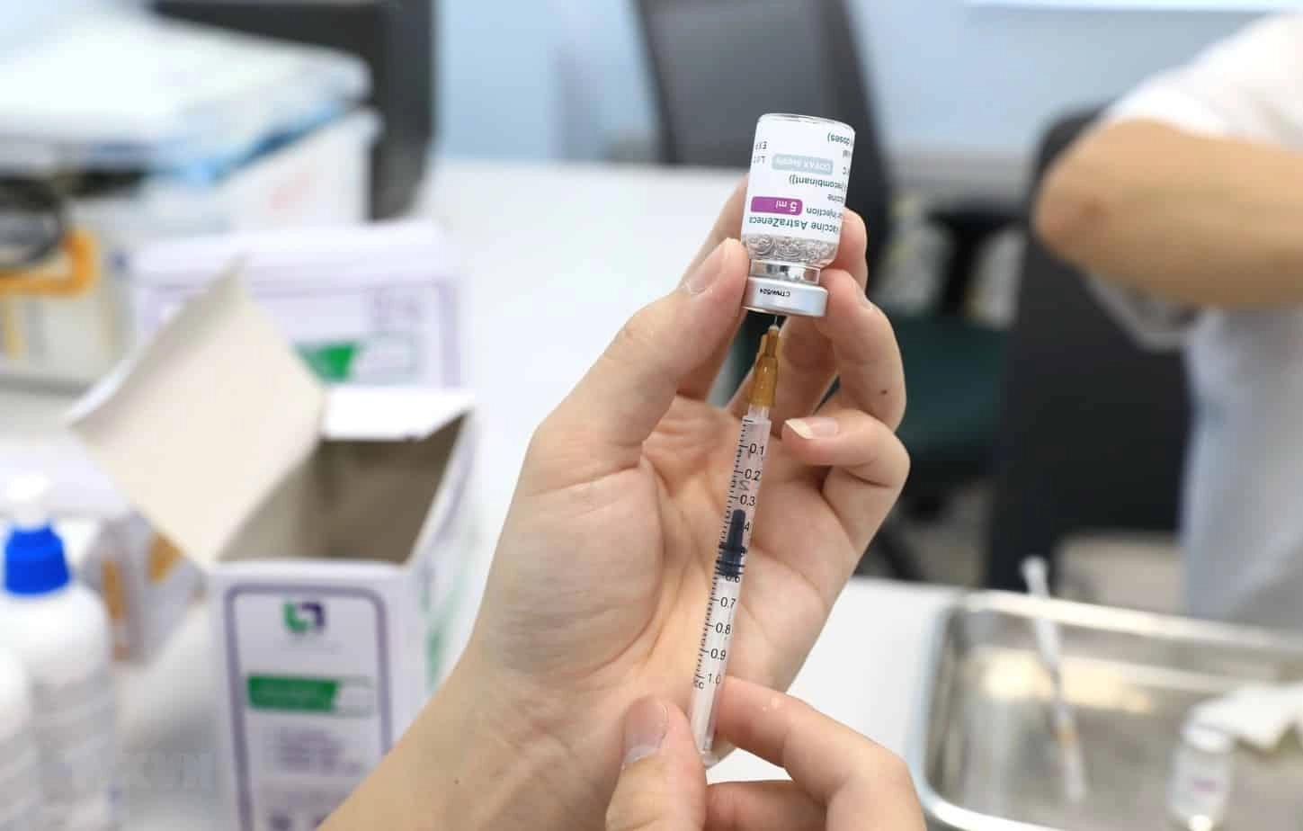 thu-tuc-nhap-khau-vaccine