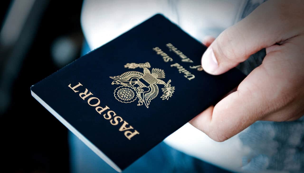 Đi máy bay trong nước có cần hộ chiếu không mới 2023