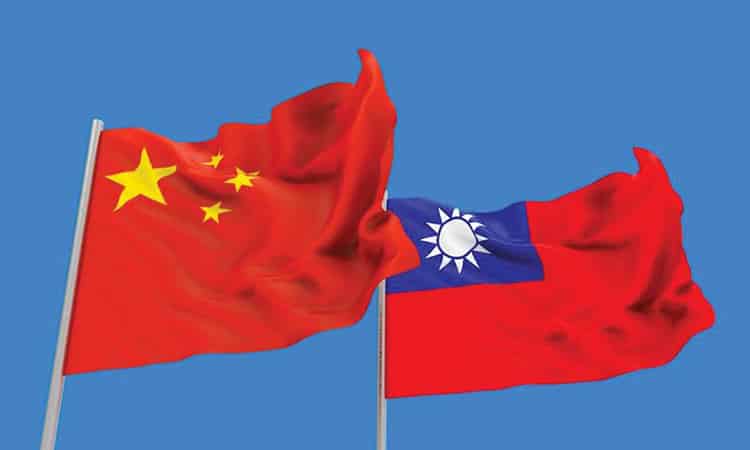 Nguồn gốc và Ý nghĩa cờ Trung Hoa Dân Quốc: Cờ Trung Hoa Dân Quốc là một trong những biểu tượng đặc trưng quan trọng của Đài Loan và mang ý nghĩa sâu sắc đối với những con người cư ngụ tại đất nước này. Được thiết kế theo mẫu của cờ Trung Quốc cổ, cờ Trung Hoa Dân Quốc đã được chấp nhận làm biểu tượng quốc gia của Đài Loan từ năm 1928 đến nay. Nó thể hiện ý chí độc lập và tôn trọng lẫn nhau của nhân dân Đài Loan.